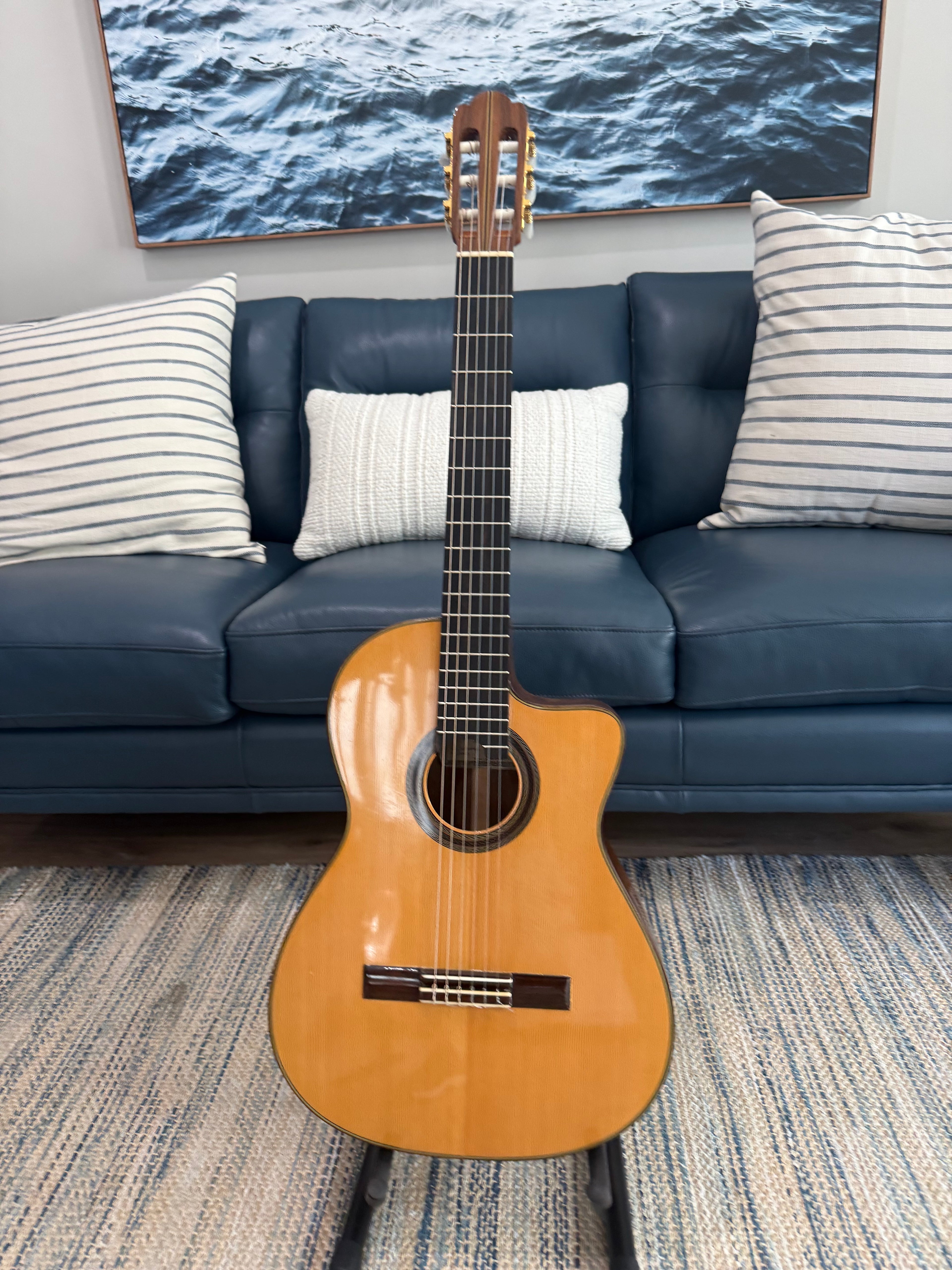 Hill La Curva Classical Guitar Used 2003