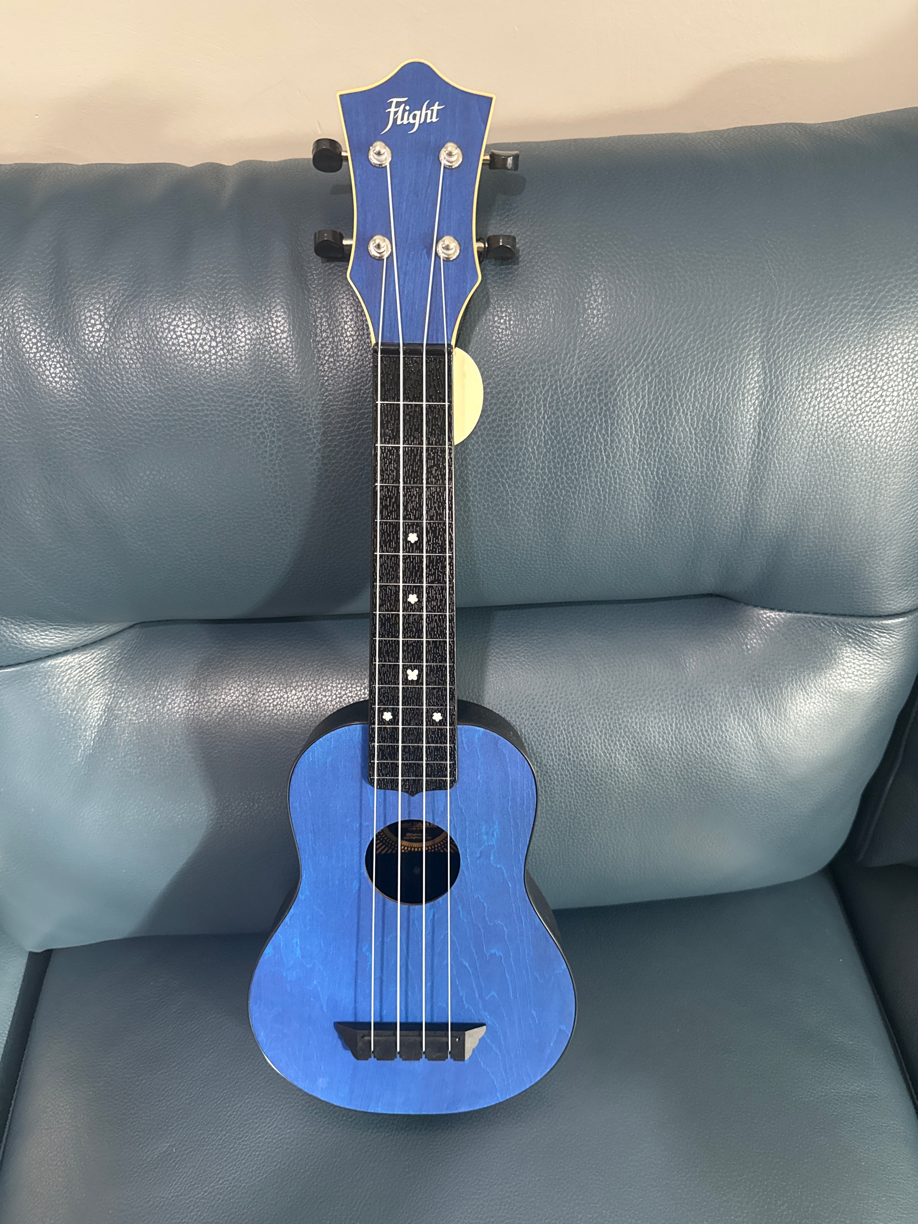 Flight TUS-35 DB Deep Blue Travel Soprano Ukulele