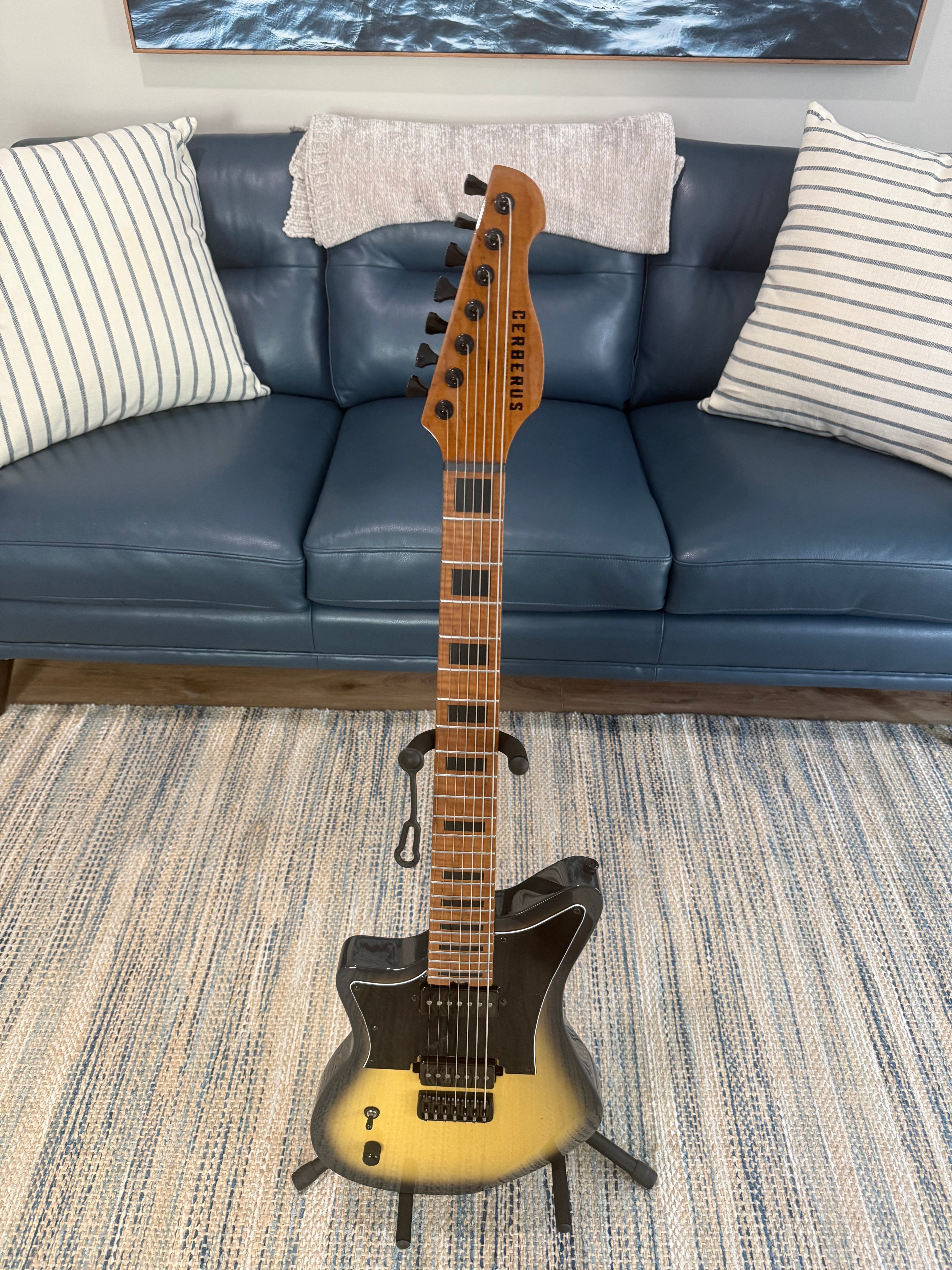 邦楽 LIVERALLY Cerberus Apollo 7 Left Handed