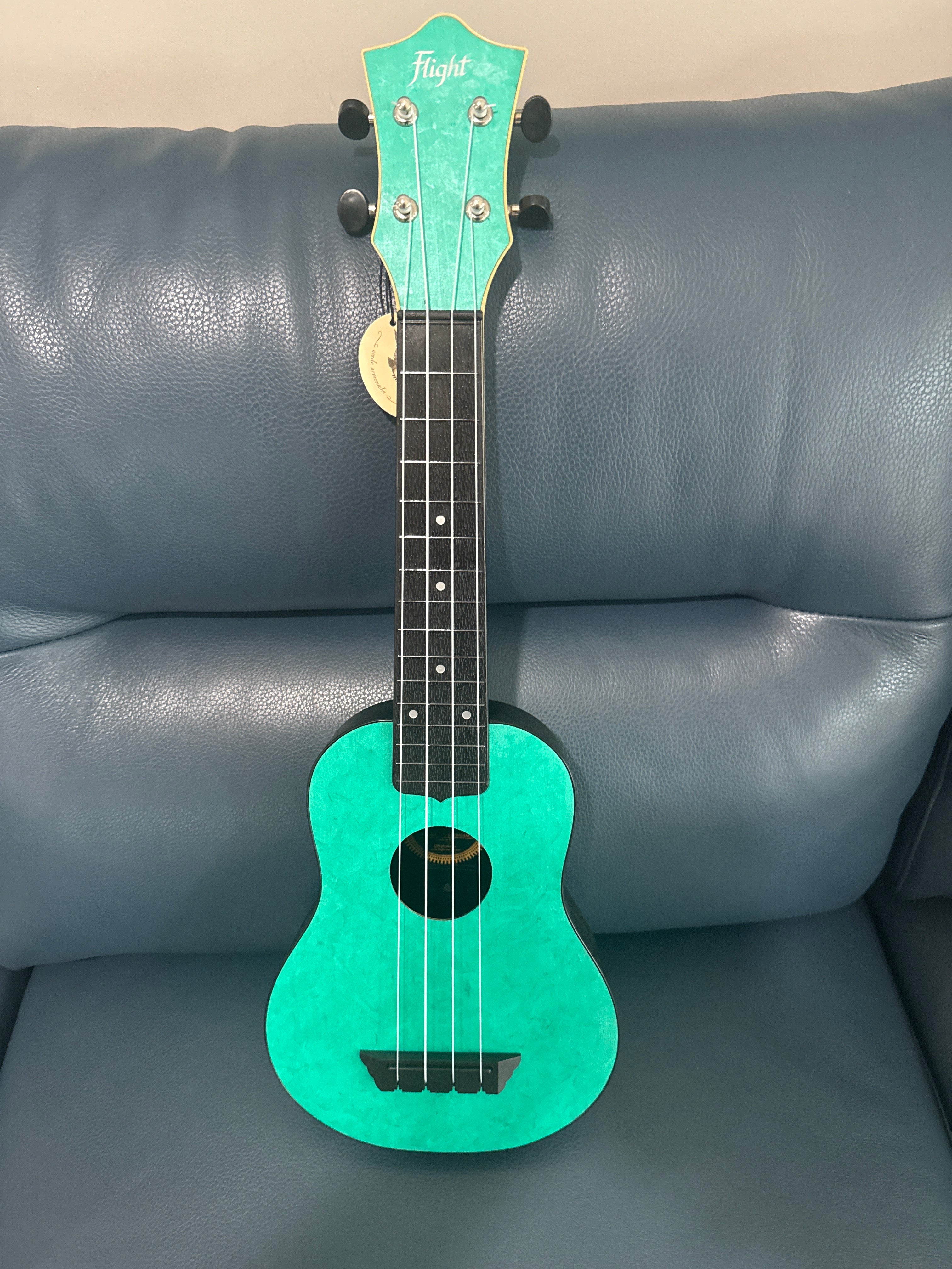 Flight TUS65 Emerald Soprano Travel Ukulele