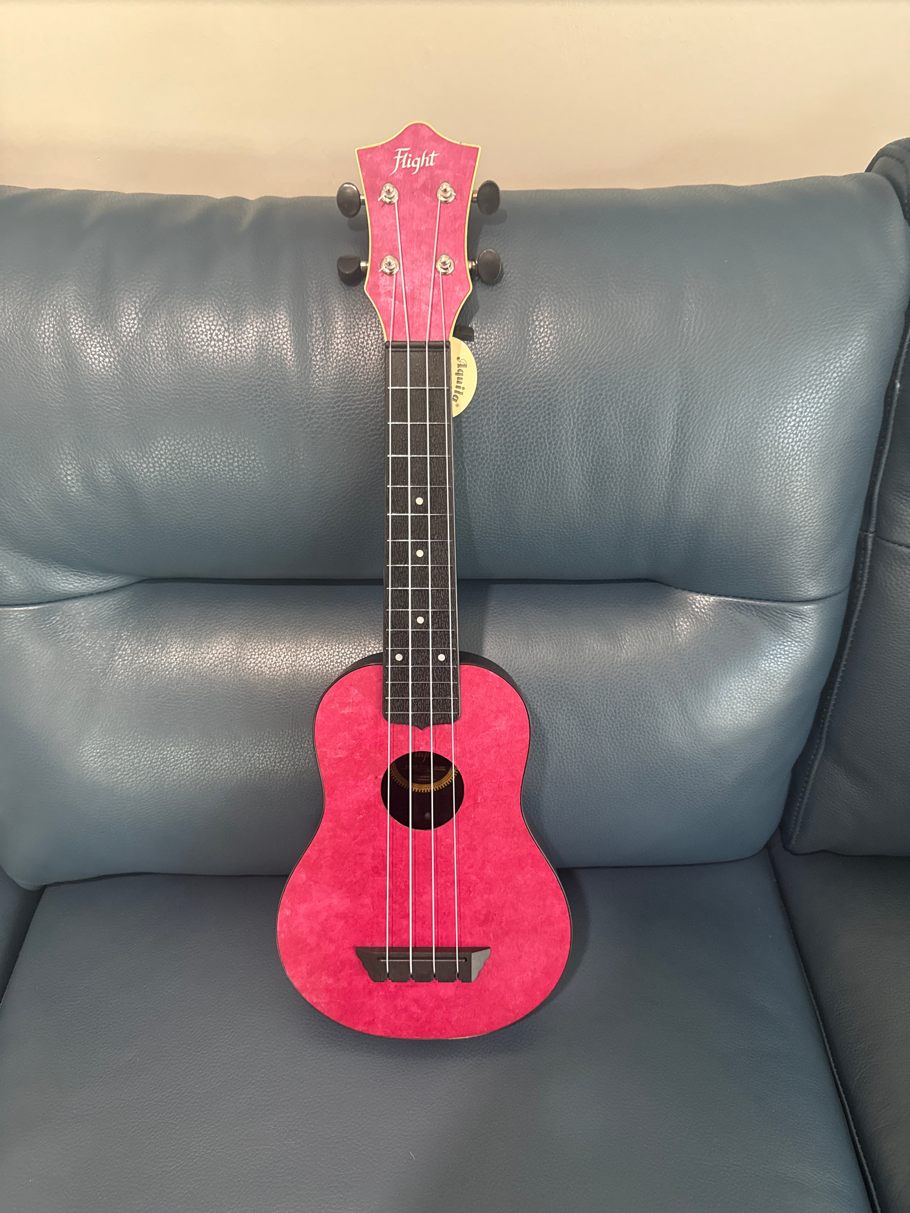 Flight TUS65 Ruby Soprano Travel Ukulele