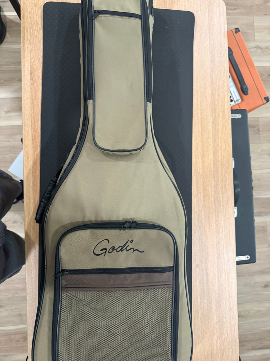 GODIN MULTIAC NYLON DUET AMBIANCE Used