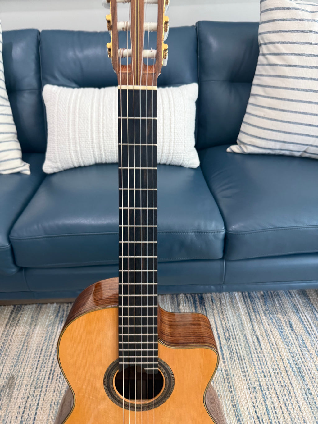 Hill La Curva Classical Guitar Used 2003