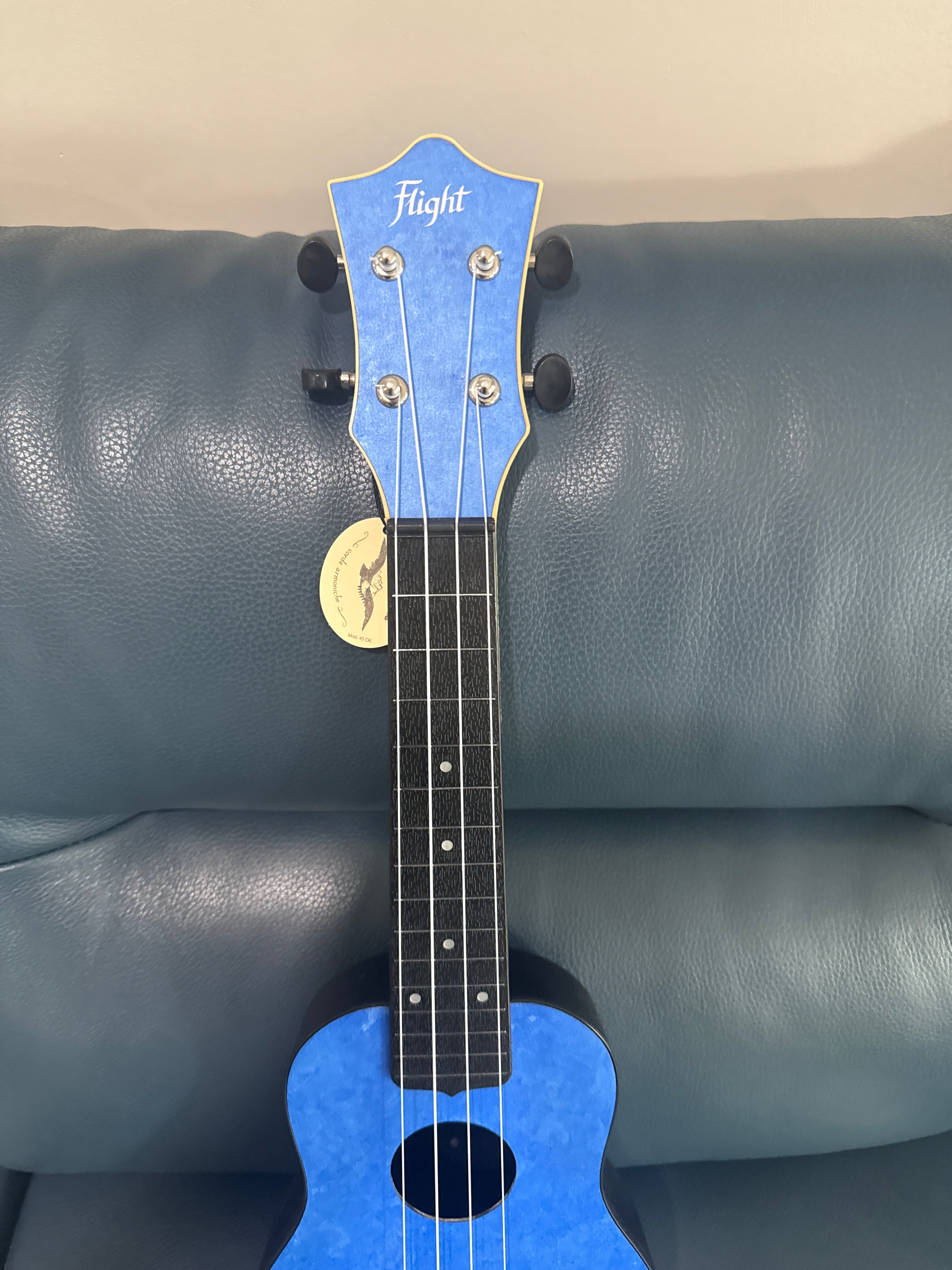Flight TUS65 Sapphire Soprano Travel Ukulele