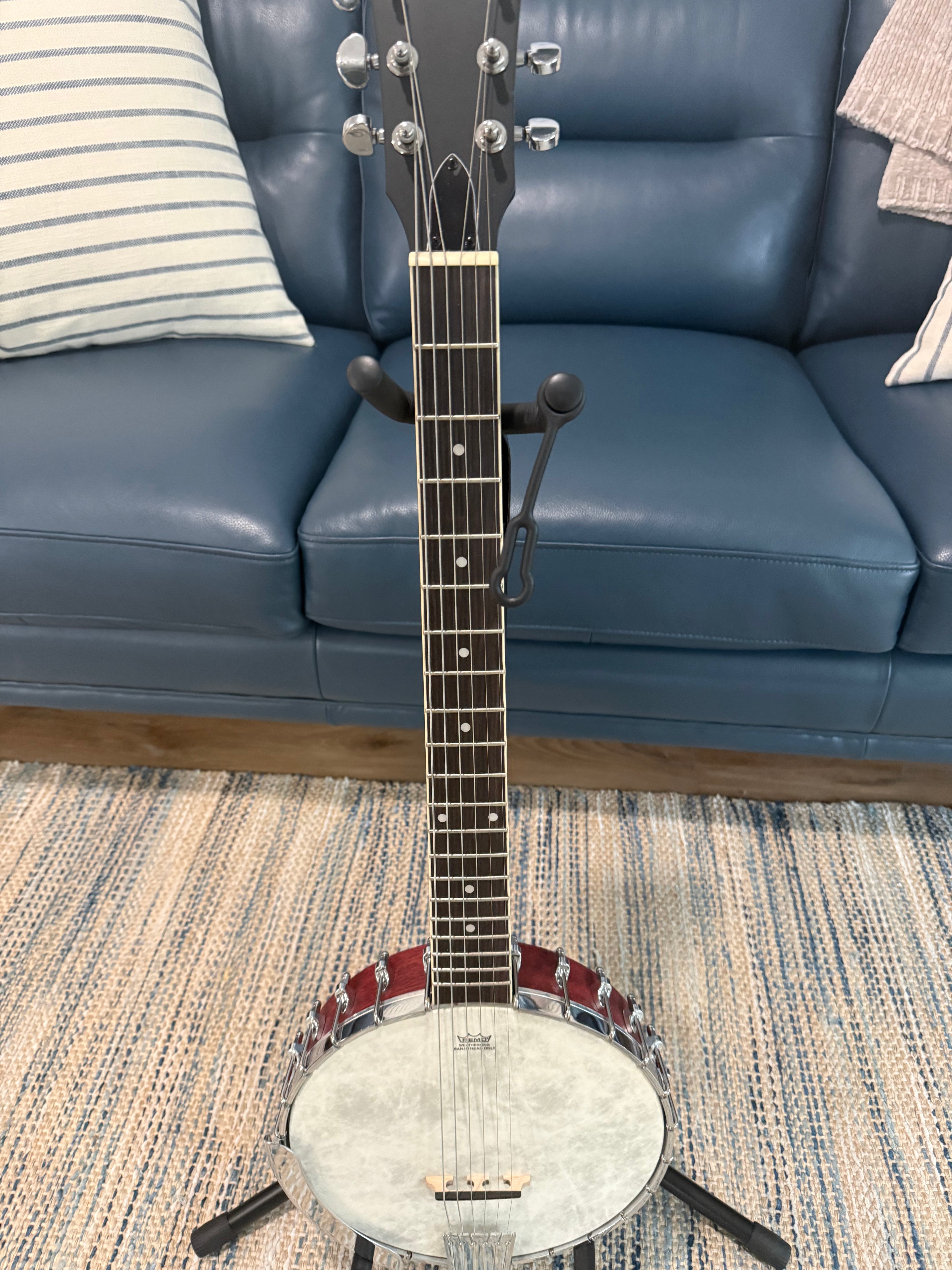 Washburn B6 Americana 6 String Banjo Used