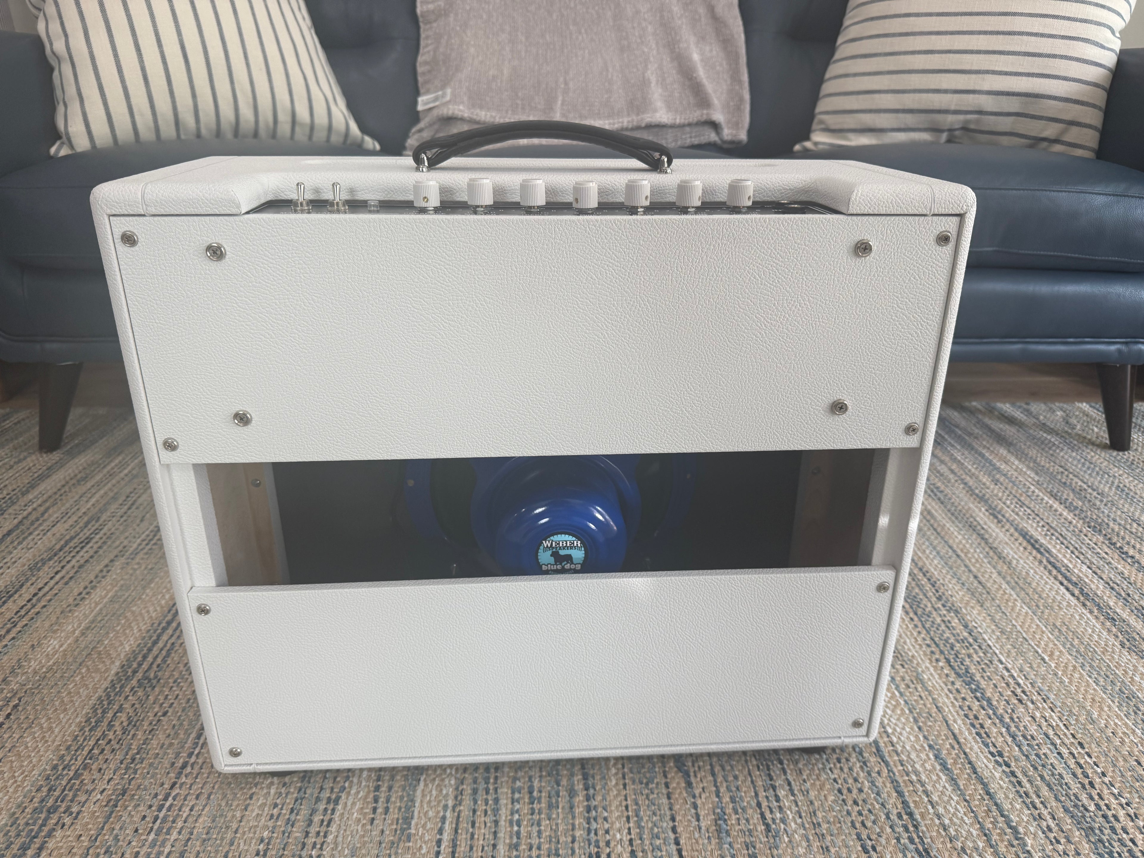 White Sand 45 Amp by Palm Harbor Music featuring a sleek design and vibrant white finish.