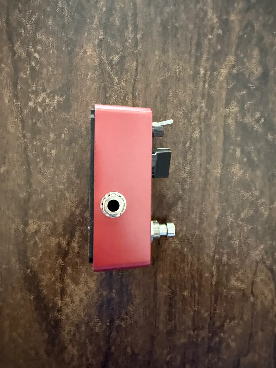 Used Donner Morpher Distortion Guitar Effects Pedal showcasing three tone settings in a classic design.