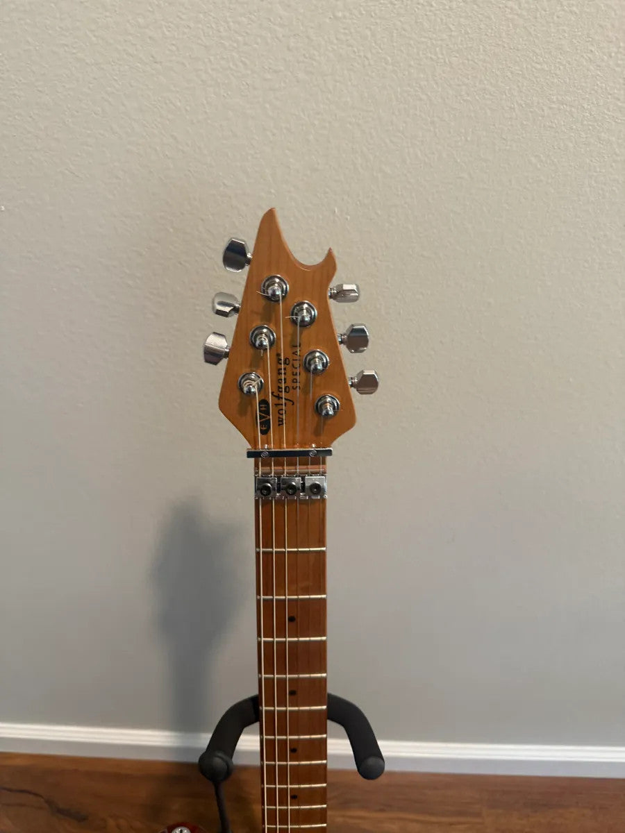 Used EVH Wolfgang Special in Quilted Maple Indigo Burst with a sleek body design and rich color detail.