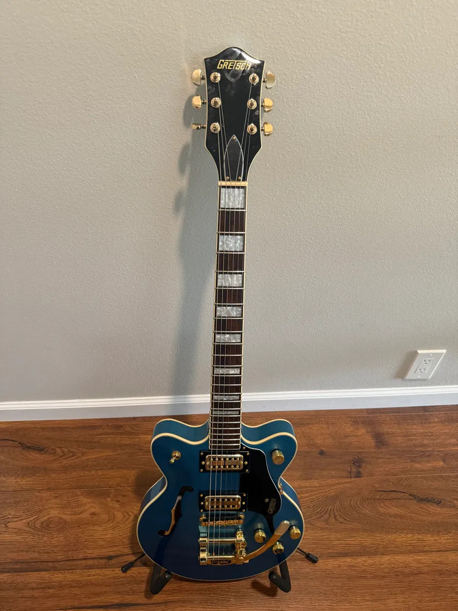 Used Gretsch G2655TG Streamliner CB JR DC Electric Guitar in orange finish with double-cutaway body and chrome hardware.