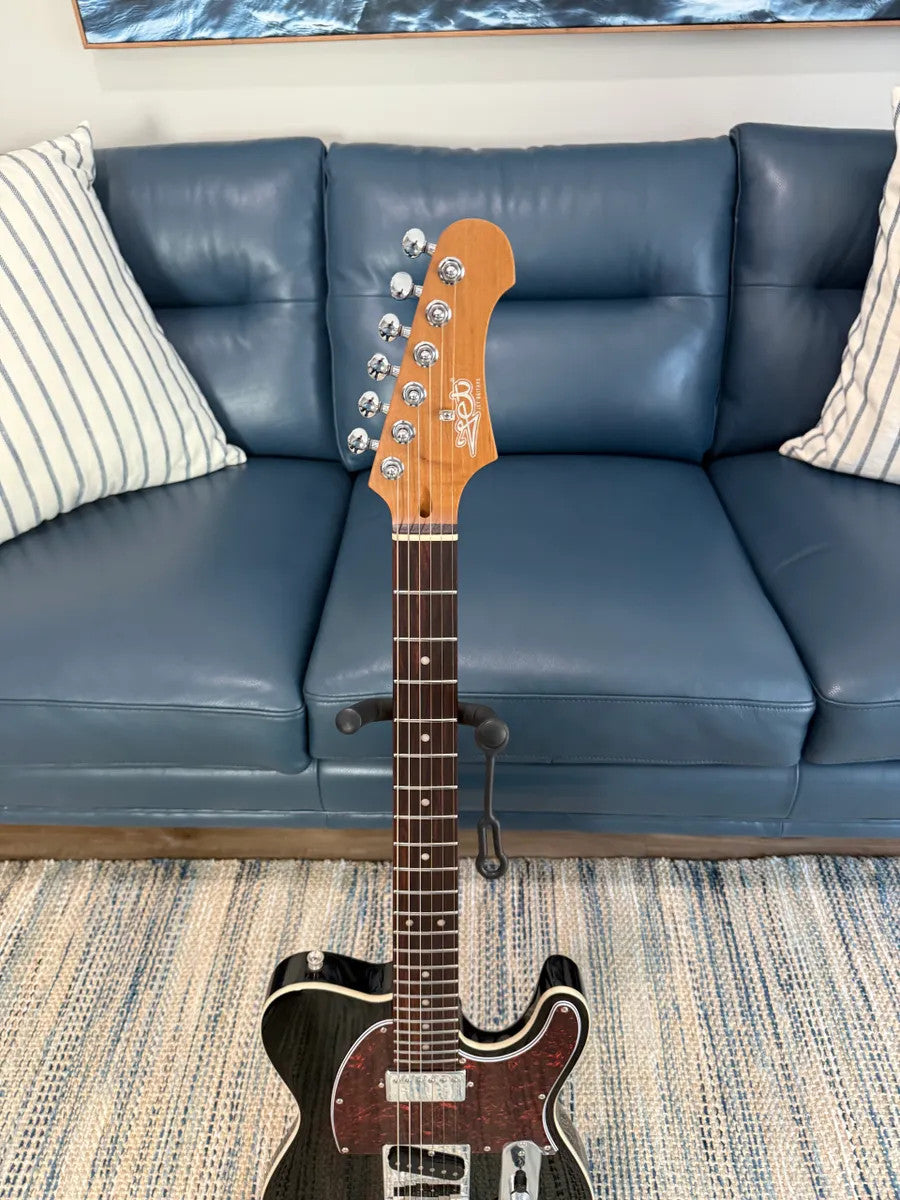 Jet Guitars JT-350 BK R electric guitar in black with sleek body and chrome hardware, showcasing its elegant design.